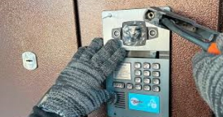 Установка умного домофона в Карпинске - цены от 2615 руб., условия, монтаж