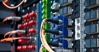 Профессиональный монтаж слаботочных сетей и систем от 1569 руб. в Карпинске - ЭлектроКпн