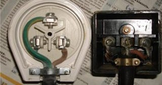 Подключение и монтаж розетки для электроплиты от 576 руб в Карпинске - ЭлектроКпн